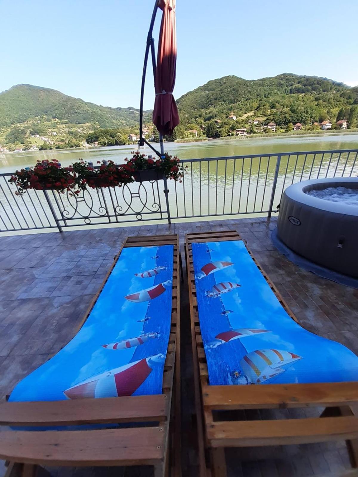 Vila Oaza - Zvornicko Jezero Zvornik Ngoại thất bức ảnh