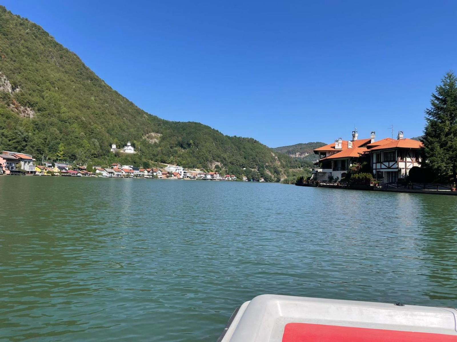 Vila Oaza - Zvornicko Jezero Zvornik Ngoại thất bức ảnh
